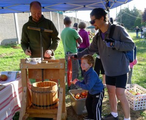 Fall 2011 Cider Fest Cider Press